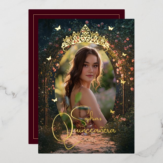 Blumengarten Butterfly Foto Burgundy Quinceanera Folieneinladung (Vorderseite/Rückseite)