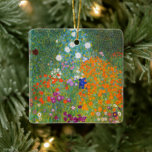 Blumengarten | Gustav Klimt Keramikornament<br><div class="desc">Der Blumengarten (1905-1907) des österreichischen Künstlers Gustav Klimt ist ein lebendiges Meisterwerk der frühen 20. Jahrhundertkunst. Diese üppige, impressionistische Szene birgt farbenprächtige Blüten in einem faszinierenden Naturschauspiel, das Klimts dekorativen Stil und Liebe für Blumenmotive widerspiegelt. Die reiche Textur und die aufwändigen Details machen das Gemälde zu einer zeitlosen Wahl für...</div>