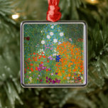 Blumengarten | Gustav Klimt Ornament Aus Metall<br><div class="desc">Der Blumengarten (1905-1907) des österreichischen Künstlers Gustav Klimt ist ein lebendiges Meisterwerk der frühen 20. Jahrhundertkunst. Diese üppige, impressionistische Szene birgt farbenprächtige Blüten in einem faszinierenden Naturschauspiel, das Klimts dekorativen Stil und Liebe für Blumenmotive widerspiegelt. Die reiche Textur und die aufwändigen Details machen das Gemälde zu einer zeitlosen Wahl für...</div>