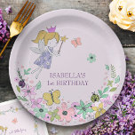 Blumengarten Märchengebirge Pappteller<br><div class="desc">Niedlich Magical Fairy Themenpapier Teller,  die Sie für jeden Anlass personalisieren können. Das Design besticht durch eine magische Fee,  Schmetterlinge,  Ladybirds und skurrile Gartenanlagen,  Blume. Die Einrichtung ist in Pastelltönen in lila,  rosa,  grün und gelb gehalten.</div>