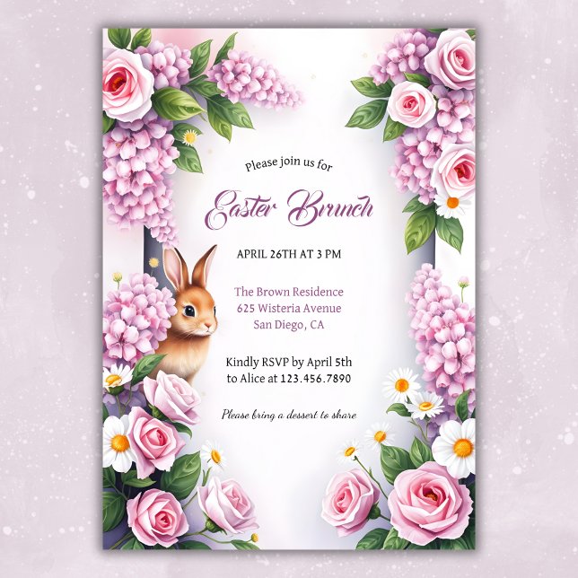 Blumengebirge Ostern Brunch Einladung (Elegant Floral Easter Brunch Invitation with Bunny)