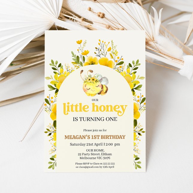 Blumengelb Unsere Honigbiene 1. Geburtstag Einladung (Bee 1st Birthday Invitation Template, Yellow Floral Bee Birthday Invite, Our Little Honey Invite)