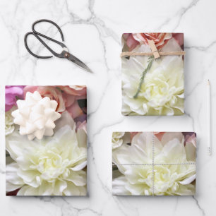 Blumengeschenkverpackung mit Dahlie und Rosen, 3 B Geschenkpapier Set