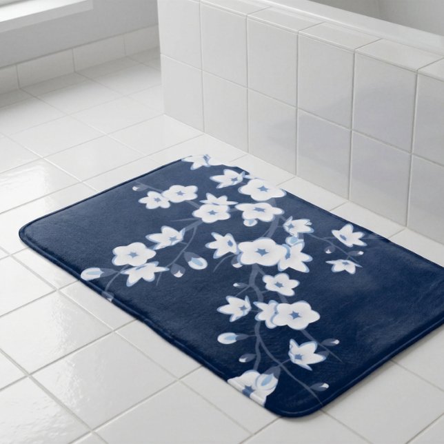 Blumenkirsche Blüten Dunkelblau Weiß Badematte (Von Creator hochgeladen)