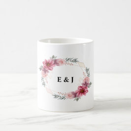Blumenkranz mit Bride & Groom Initialen innen Kaffeetasse