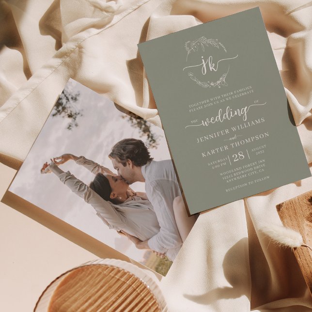 Blumenkrautpaare Green Monogram Foto Wedding Einladung (Von Creator hochgeladen)