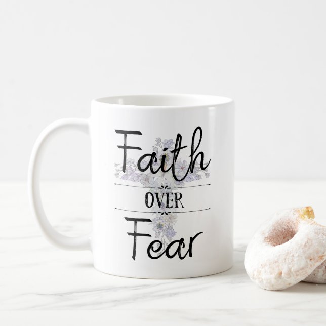 Blumenkreuz mit Christlicher Tasse (Mit Donut)
