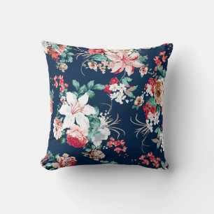 Blumenmuster mit Rose und kleinen Blume mit v Kissen