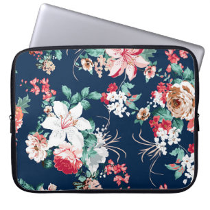 Blumenmuster mit Rosen und kleinen Blumen mit v Laptopschutzhülle
