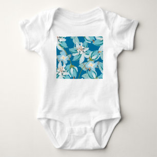Blumenmuster, vielseitiges Design der Blume. Baby Strampler