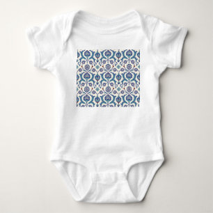Blumenornament: Traditionelles arabisches Muster. Baby Strampler