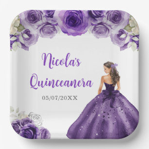 BlumenPrinzessin in dunklem Lila Kleid Quinceanera Pappteller
