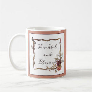 Blumenrahmen im Herbst mit Text Kaffeetasse