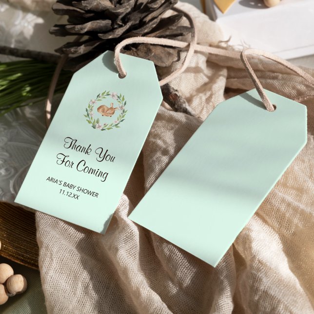 Blumenschläfer auf grüner Baby-Dusche Gefallen Geschenkanhänger (Von Creator hochgeladen)