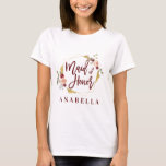 BlumenTrauzeugin bachelorette Brautparty T-Shirt<br><div class="desc">Watercolor erröten Rosa, Burgunder, das weise Grün, das mit Trauzeuginhochzeitsflitterwochen-Geschenk-T - Shirt des Goldeffektes geometrischem colorway mit Blumen ist. Das perfekte Geschenk für Ihren Freundschwesterbrudermammavatitantenonkeltochtersohnnichtenneffe gran Grandad. Auf Trendskripttext und modernen Watercolorgraphiken. Machen Sie Ihr Leben einfacher mit dieser durchdachten Hochzeit oder Geburtstagsgeschenk und zeigen Sie speziellem jemand Sie Sorgfalt oder...</div>