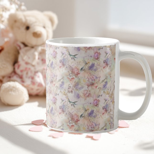 Blumenuntergrund mit Vögeln und Schmetterlingen Kaffeetasse (Von Creator hochgeladen)