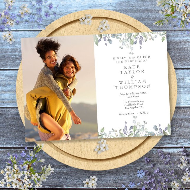 Blumenzwiebeln und Lilac-Grünpflanzen Foto Hochzei Einladung (Sage And Lilac Greenery Floral Photo Wedding Invitation)