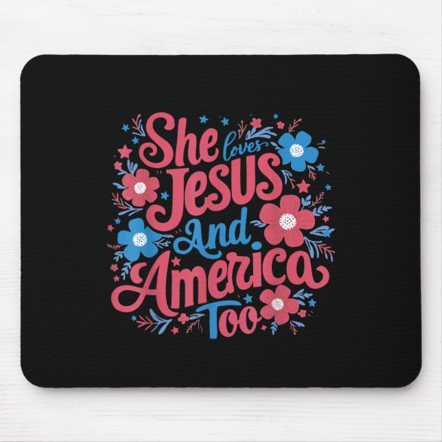 Blumig Sie liebt Jesus und Amerika 4. Juli  Mousepad (Vorne)