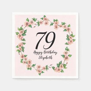 Blumiges 79. Geburtstags-Rosa Pretty Blush Serviette