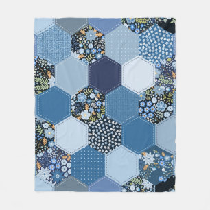 Blumiges, Denim-Patchwork: blaues Muster. Fleecedecke