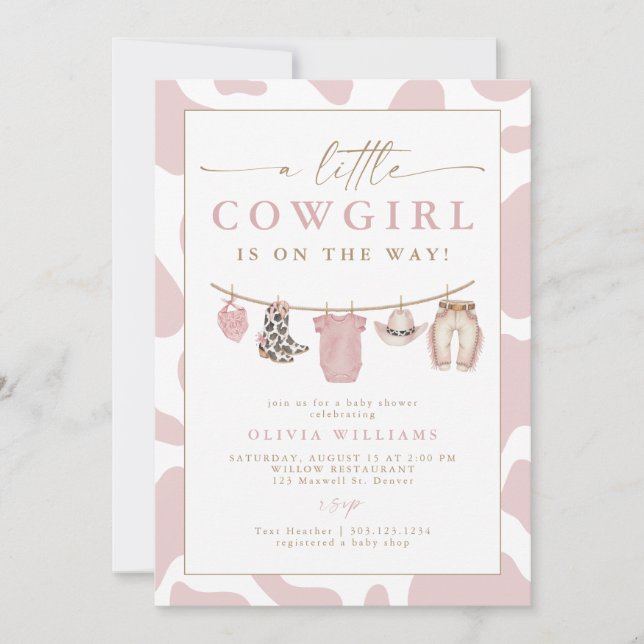 Blush Baby Clothesline Little Cowgirl Baby Shower Einladung (Vorderseite)