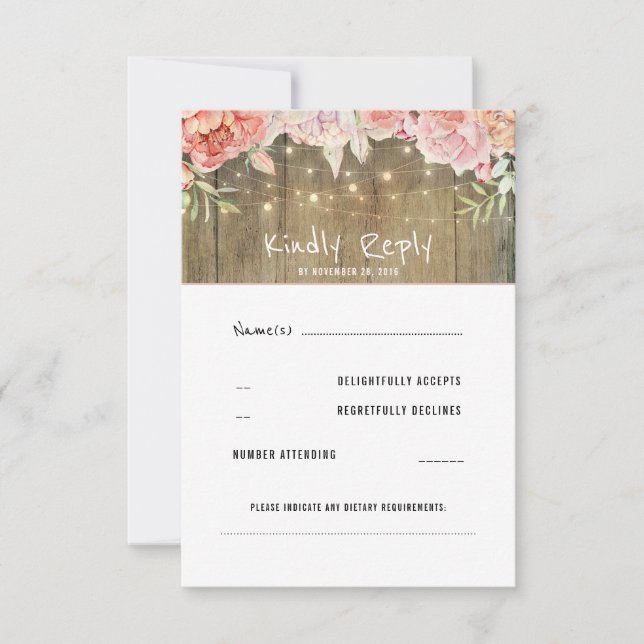 Blush-Blume Rustikale String-Lights Hochzeit RSVP Karte (Vorderseite)