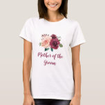 Blush Burgundy Bloral Mutter der Groom Hochzeit T-Shirt<br><div class="desc">Diese Mutter des Groom T - Shirt zeichnet sich durch ein floralfarbenes Aquarell-Design mit rot-rosa und bordeauxfarbenen Rose aus. Personalisieren Sie es mit Ihrem eigenen Text. Matching Produkte sind erhältlich. Bitte besuchen Sie unseren Shop oder schauen Sie sich unsere Kollektionsseiten an,  um das komplette Sortiment zu sehen.</div>