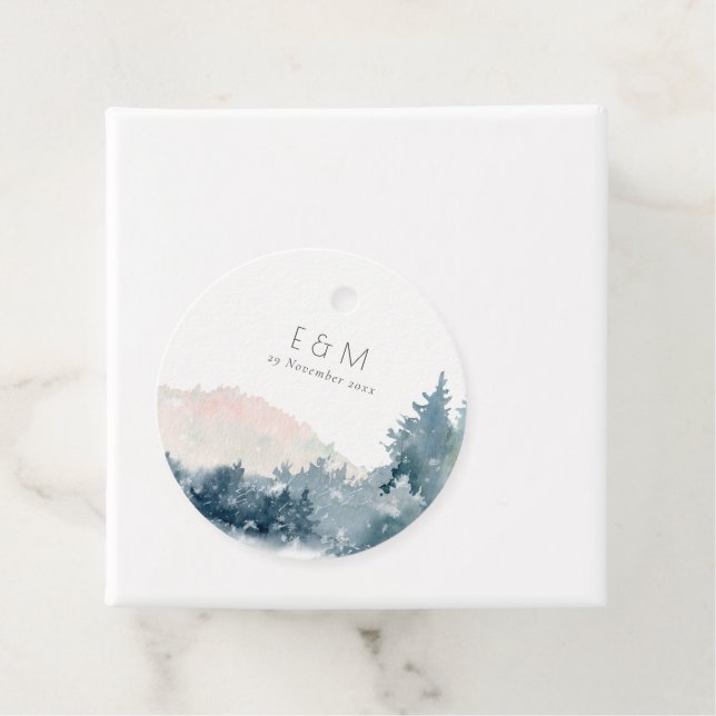BLUSH DUSKY BLUE BERGE PINE MONOGRAM WEDF GESCHENKANHÄNGER (Beispiel)