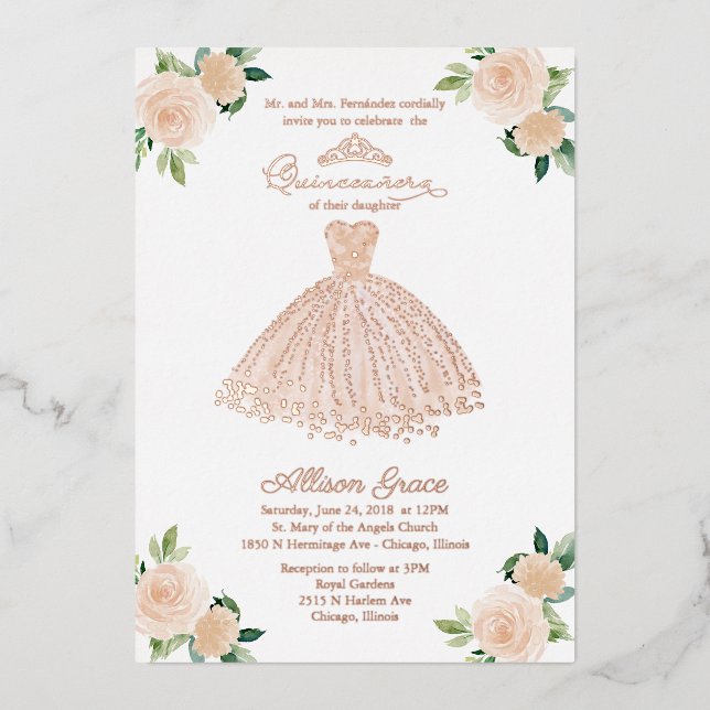 Blush Floral Quinceanera Folieneinladung (Vorderseite)