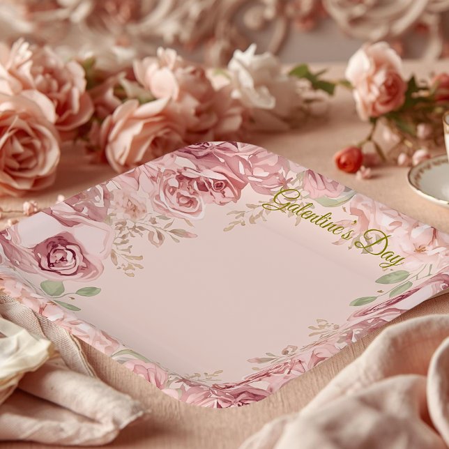 Blush Garden Roses Galentine Brunch Table Florals Pappteller (Von Creator hochgeladen)
