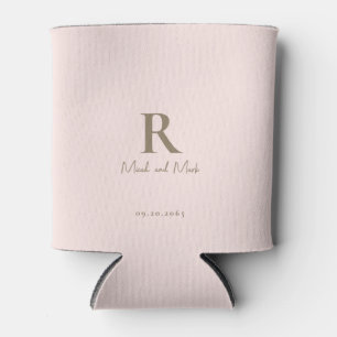 Blush & Gold Monogram Couple Names Wedding Dosenkühler