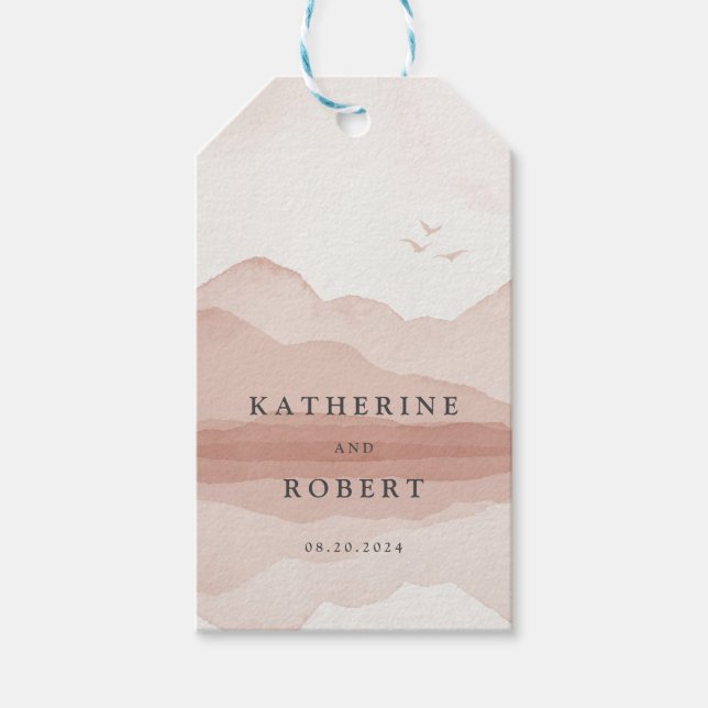 Blush Mountain Range Landscape Wedding Monogram Geschenkanhänger (Vorderseite)