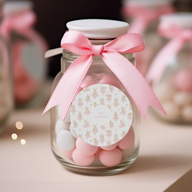 Blush Pink Bunny Rabbit Ballerina Babydusche Runder Aufkleber (Sticker mockup with ballerina rabbits and custom baby name for a baby shower favor gift)