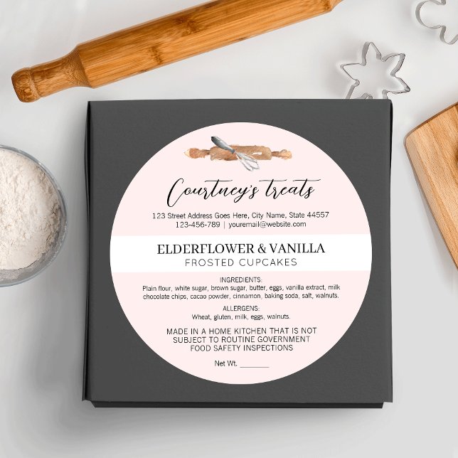 Blush Pink Elegante Script Zuhause Bakery Ingredie Runder Aufkleber (Add the finishing touch to your dessert boxes with this blush pink cottage law food sticker)