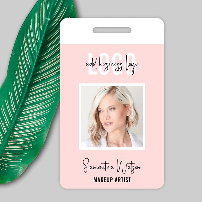 Blush Pink Feminine Logo Schönheitssalon Foto ID Ausweis (Elegant Photo ID Badge in blush pink and white, great for beauty salon or spa, boutique and more)