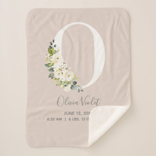 Blush Pink Floral Letter O Baby Script Geburtsstän Sherpadecke