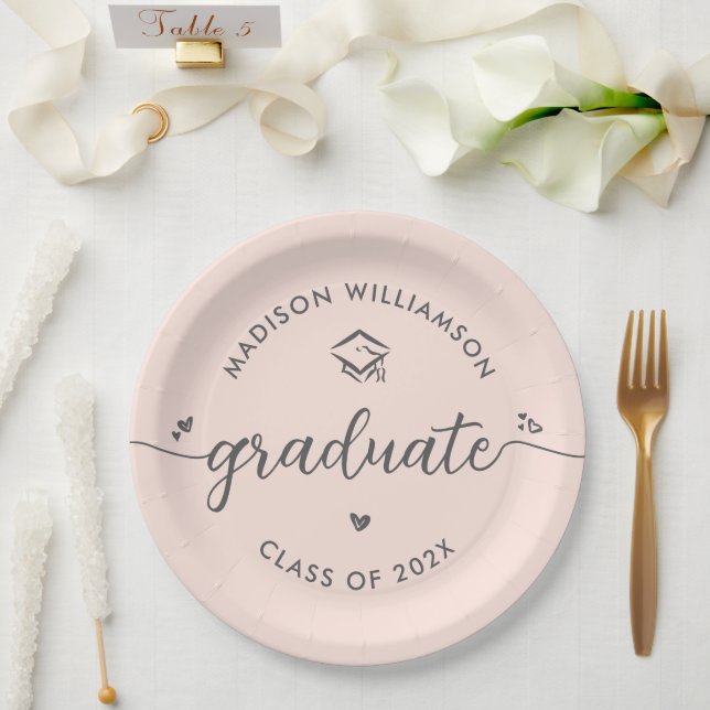Blush Pink Graduation Gray Script Hearts Cap Bold Pappteller (Hochzeit)