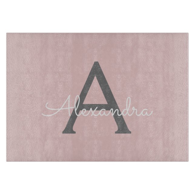 Blush Pink Grau Modernes Script Girly Monogram Nam Schneidebrett (Vorderseite)
