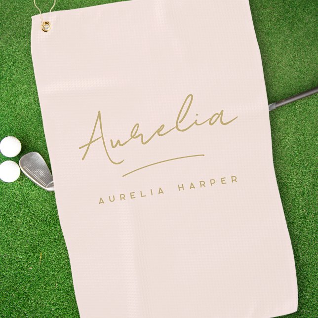 Blush Pink Moderne Gold Script Monogram Signature Golfhandtuch (Von Creator hochgeladen)