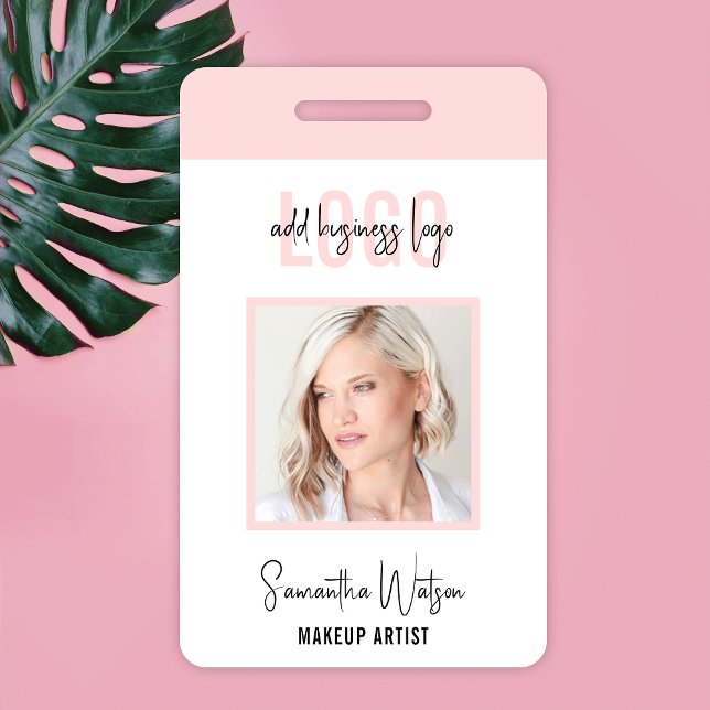 Blush Pink Modernes Logo Lash Salon oder Wellness- Ausweis (Feminine ID employee name badge in blush pink and white with space for your logo and photo)