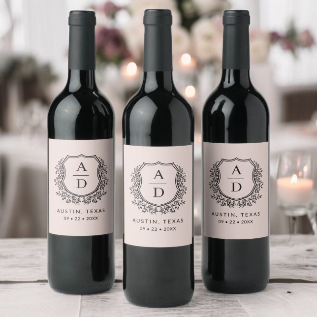 Blush Pink Monogram Wedelfloral Wappen Weinetikett (Von Creator hochgeladen)