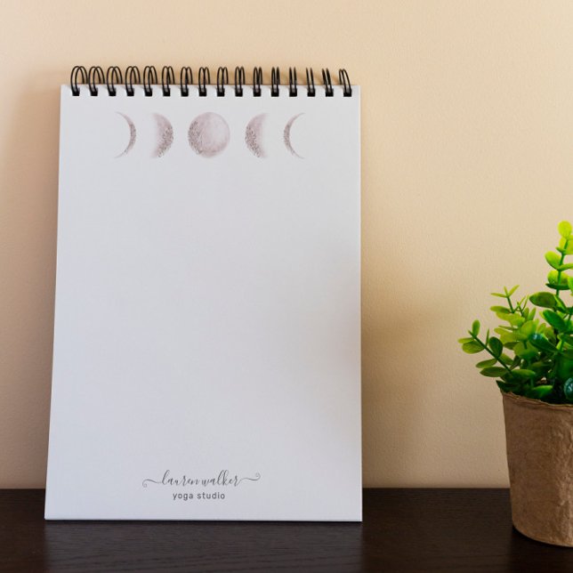 Blush Pink Moon Phases Yoga Studio Notizblock (Von Creator hochgeladen)