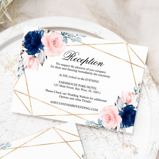 Blush Pink & Navy Blue Rose Hochzeitsempfang Begleitkarte (Von Creator hochgeladen)