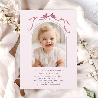 Blush Pink Red Bow Girl 1st Birthday Arch Photo Einladung