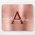 Blush Pink Rose Gold Burgundy Foil Monogram Name Mousepad<br><div class="desc">Rose Gold - Rosa- und Burgundy-Imitate Pinselimeter Monogram Name Monogram Mousepad. Dieses Mousepad kann auf Ihren Vornamen angepasst werden und eignet sich hervorragend für den Rückweg zur Schule,  zum Geburtstag oder zum Weihnachtsgeschenk.</div>