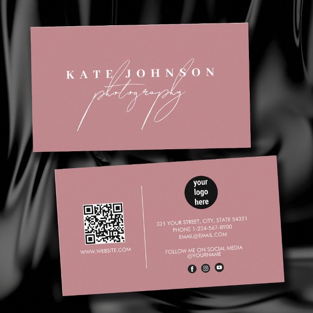 Blush Pink Signature Script QR Code Social Media Visitenkarte (Blush Pink Signature Script QR Code Social Media Business Card)