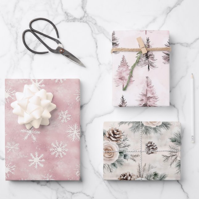 Blush Pink Snowflakes Trees Flowers Christmas Geschenkpapier Set (Vorderseite)