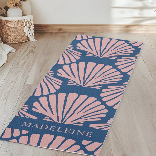 Blush Pink Tropical Seashells Custom Yogamatte (Von Creator hochgeladen)