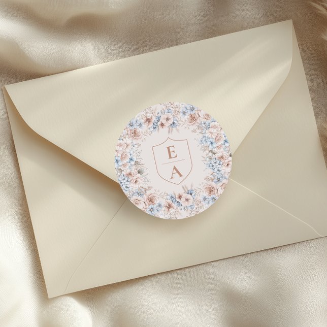 Blush Pink und Blue Watercolor Blumenzehen Runder Aufkleber (Von Creator hochgeladen)