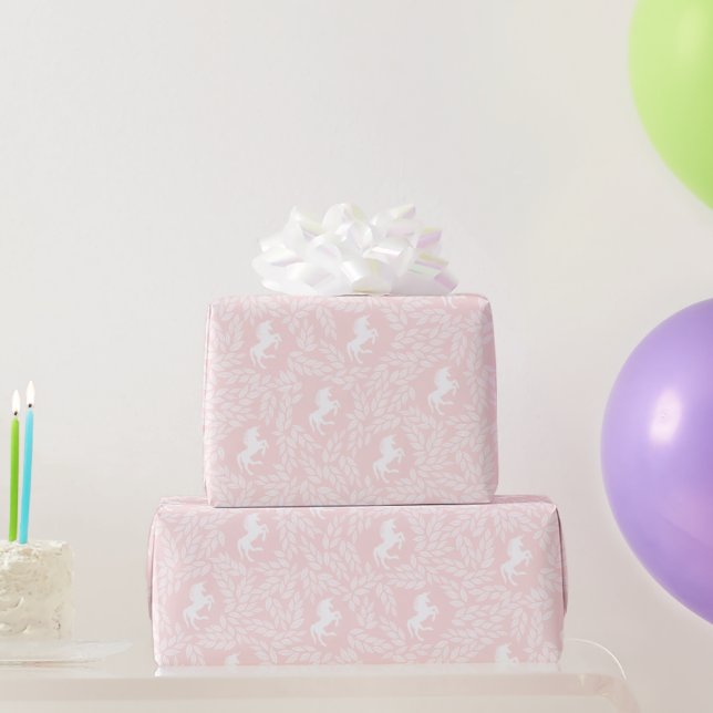 Blush Pink & White Unicorn Blumenmuster Geschenkpapier (Partygeschenke)